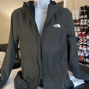 NWT, The North Face women’s black, Shelby Raschel active hooded jacket, size XS